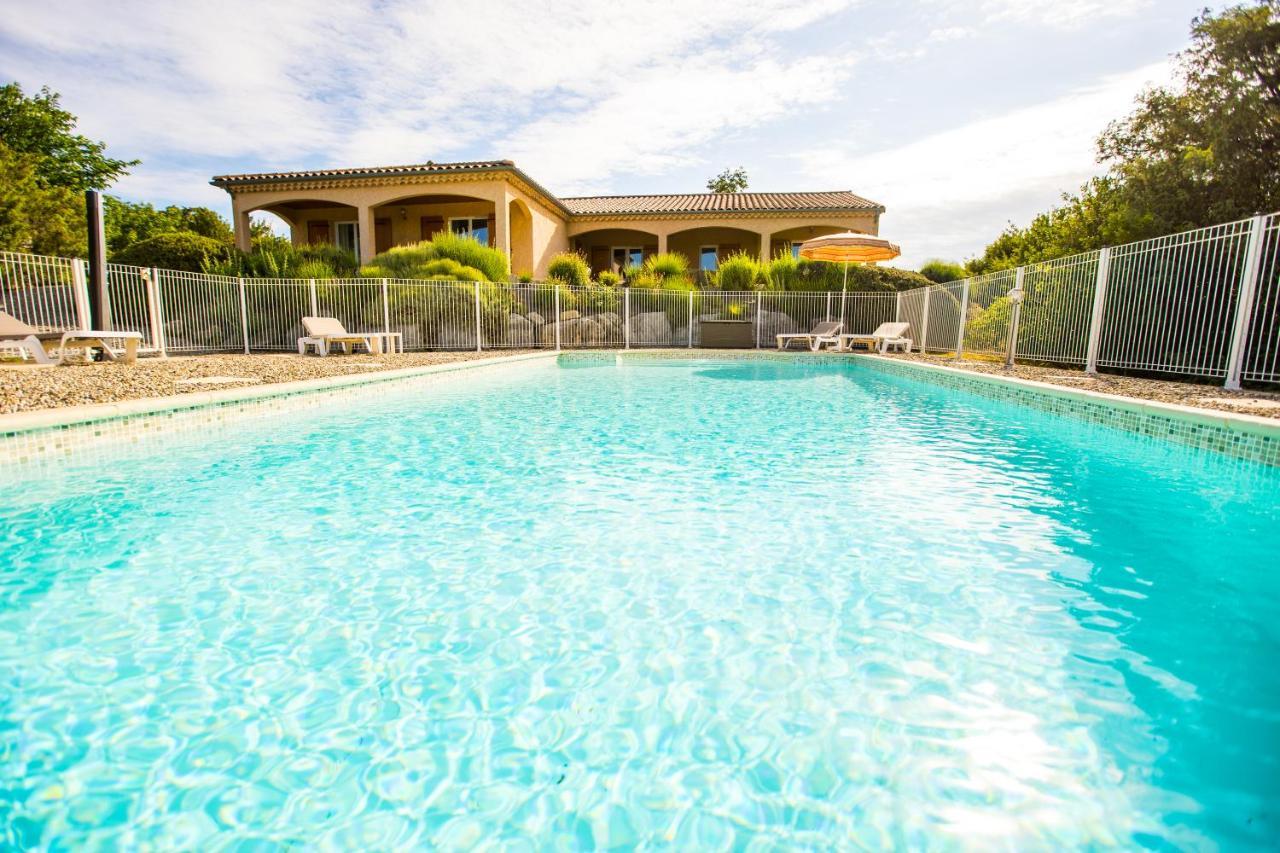 Les Villas De Perret Joyeuse Bagian luar foto