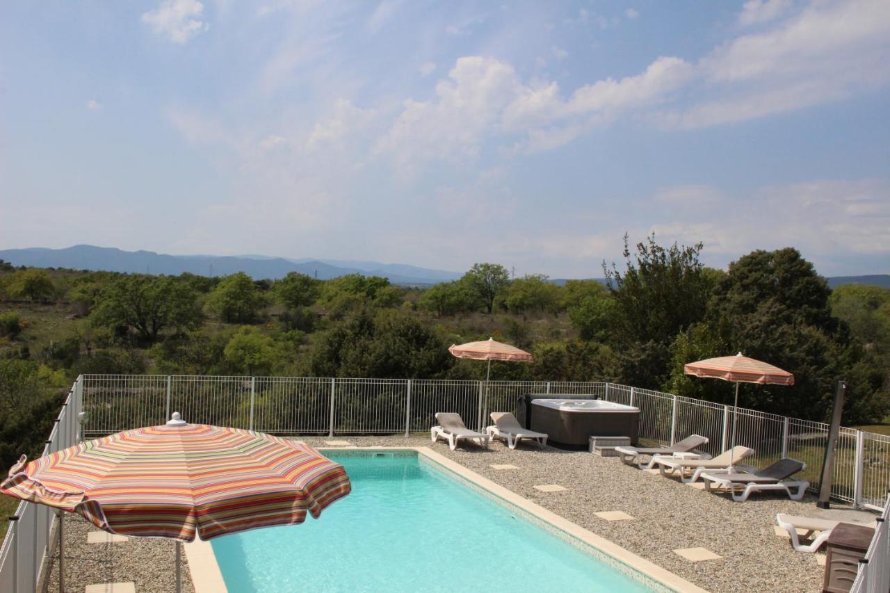 Les Villas De Perret Joyeuse Bagian luar foto